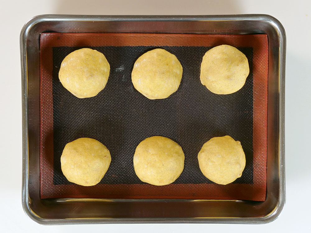 キーマカレーパン