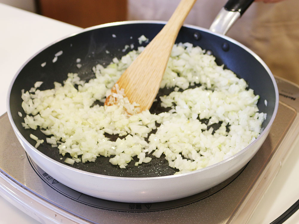 チキンのディアボラ風